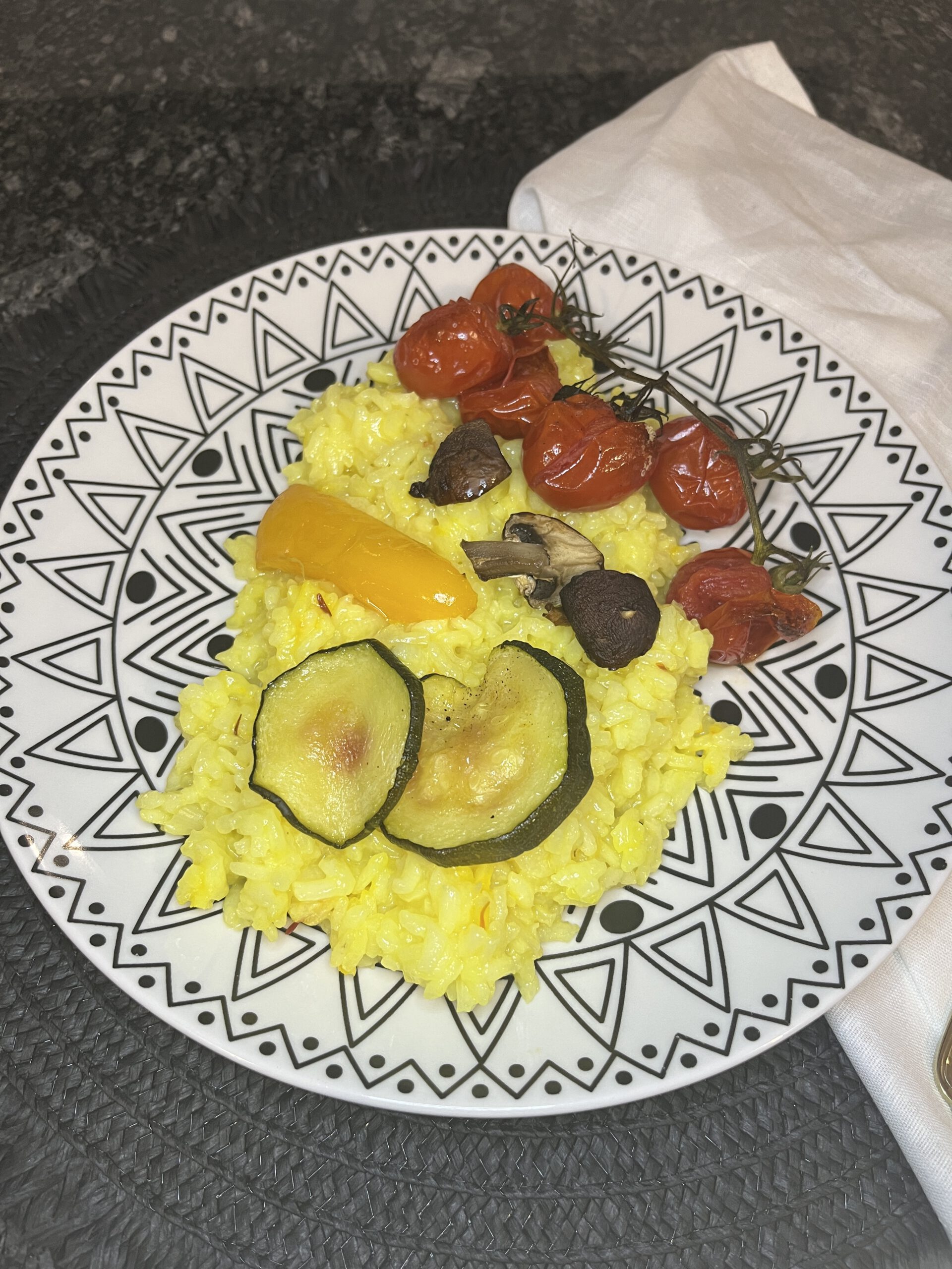 Safran Risotto mit Ofengemüse – Cinzi De Santis